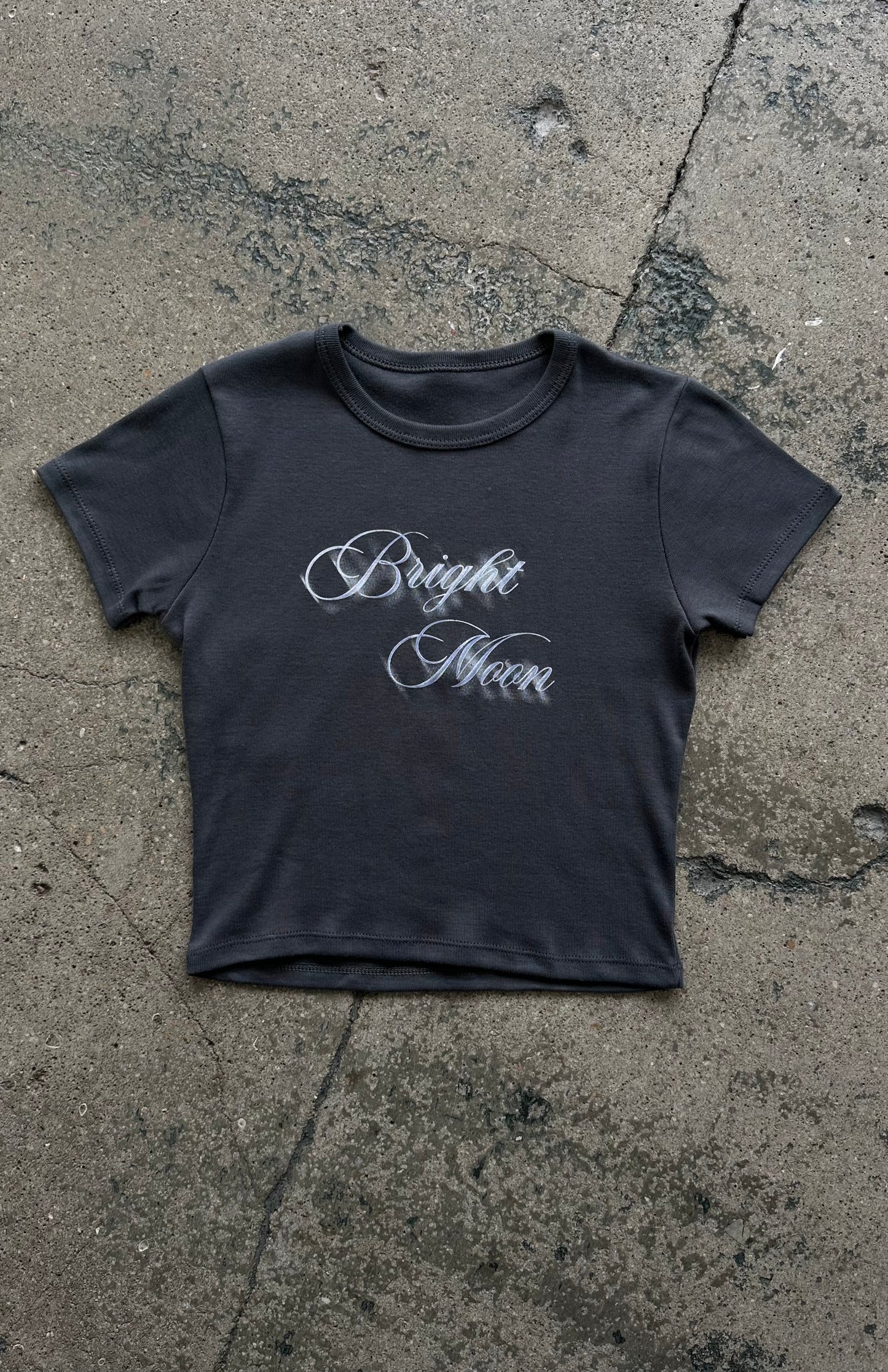 Remera Moon